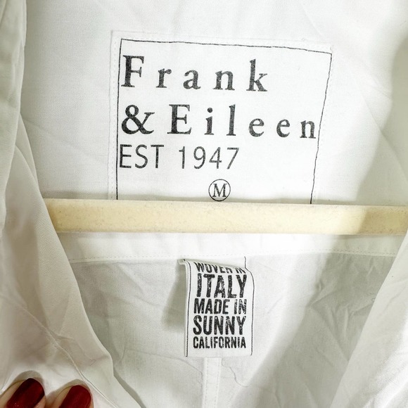Frank & Eileen Barry White Crinkle Button Down Shirt Medium - Picture 5 of 7